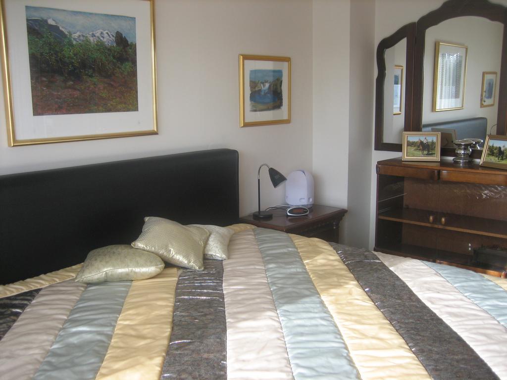 Guesthouse Bina Рейкявик Екстериор снимка